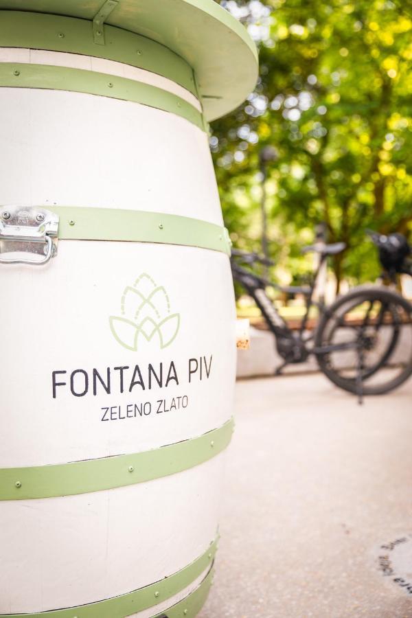 Greenvalleyglamping Sesce Pri Preboldu Exteriör bild