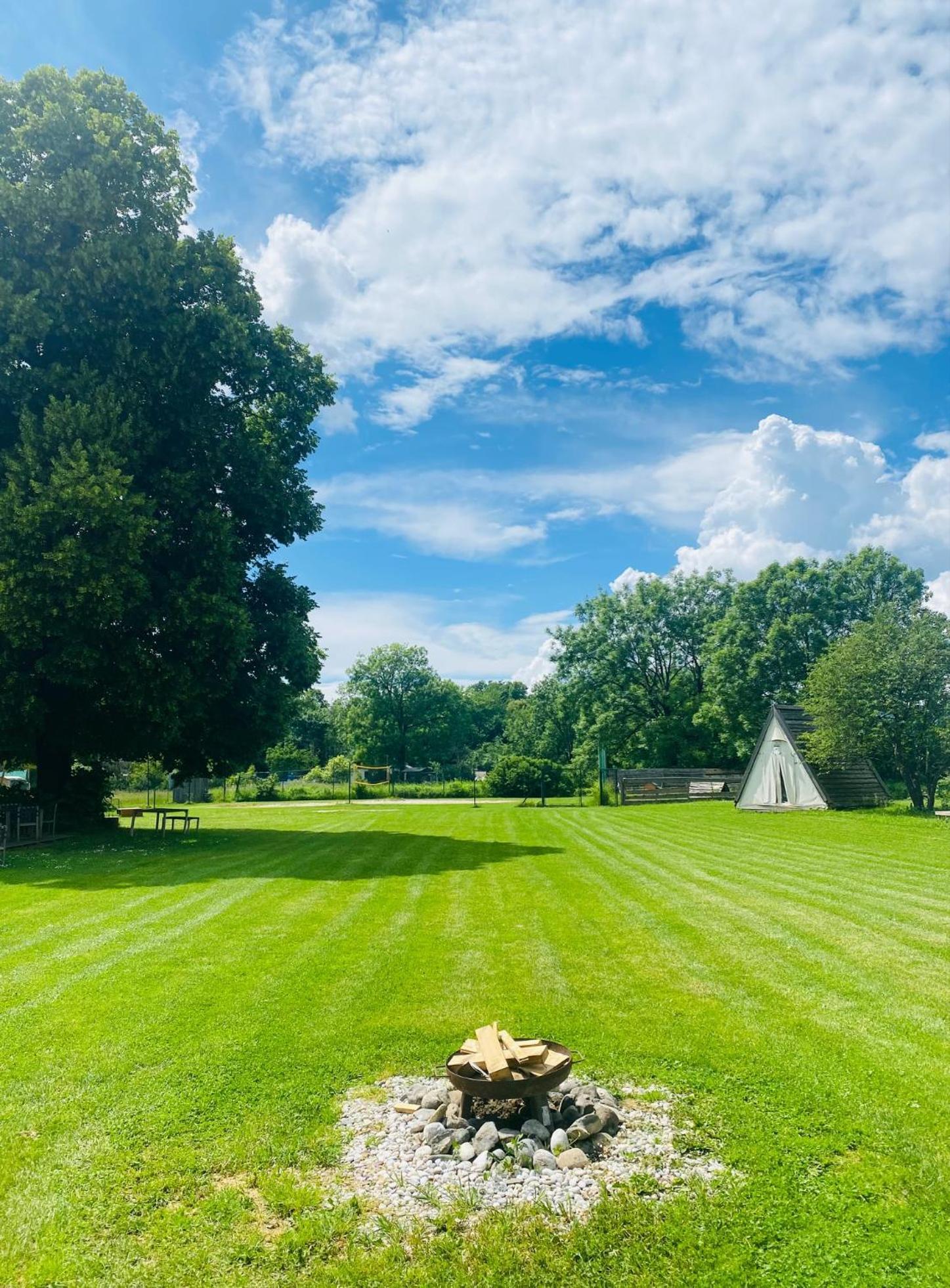 Greenvalleyglamping Sesce Pri Preboldu Exteriör bild