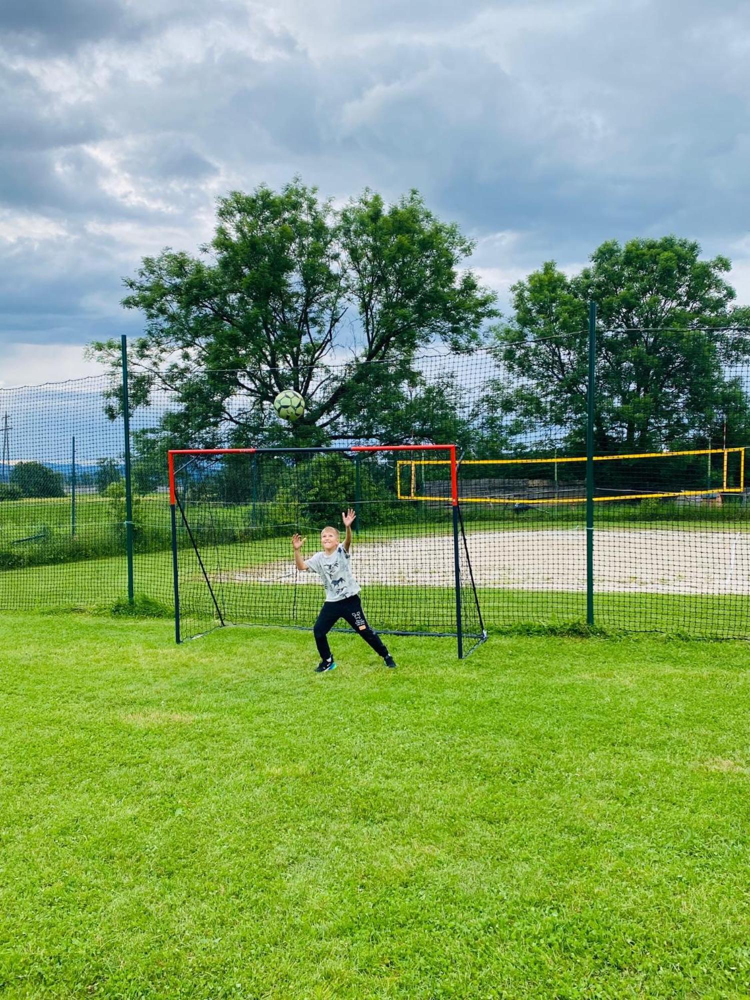 Greenvalleyglamping Sesce Pri Preboldu Exteriör bild